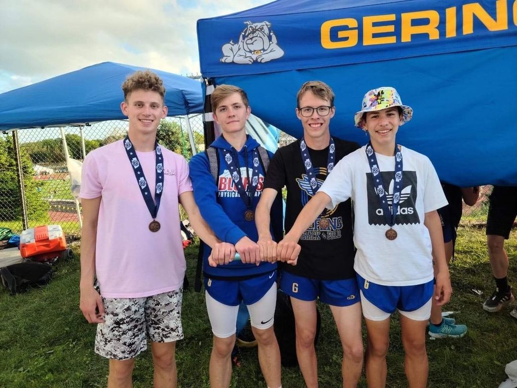 State Track Update: 6 competitors and 6 medals! - Boys 3200 relay finishes 5th (Brett Pszanka, Lucas Moravec, Logan Andrews, Eli Marez) - Peyton Seiler finishes 6th in the 3200 meter run - Madison Seiler finishes 2nd in the 3200 meter run Way to go, Bulldogs!